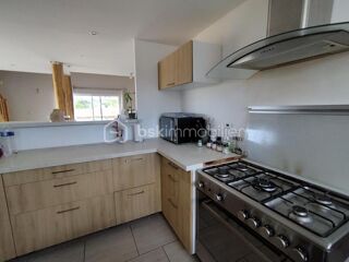  Maison � vendre 10 pi�ces 305 m�