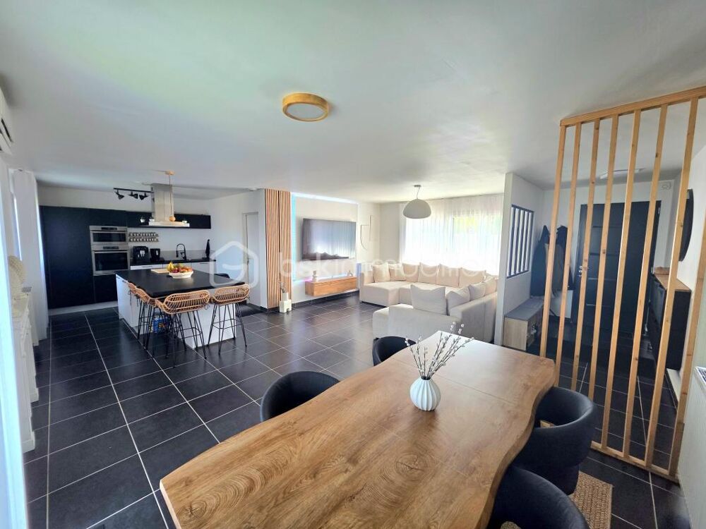 Vente Villa EXCLUSIVITE / PIERRELATTE / 3 CHAMBRES / GARAGE / CLIMATISATION REVERSIBLE Pierrelatte