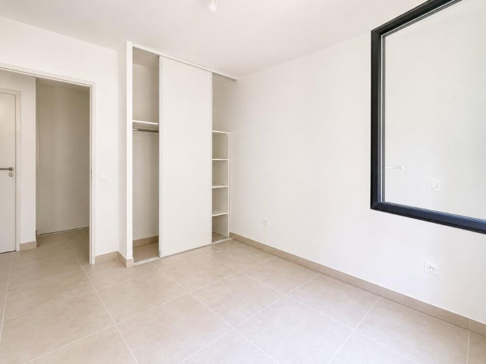 Location Appartement Appartement T3 neuf avec balcon et parking à Uzès Uzes