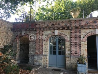  Propriété/château à vendre 10 pièces 789 m²