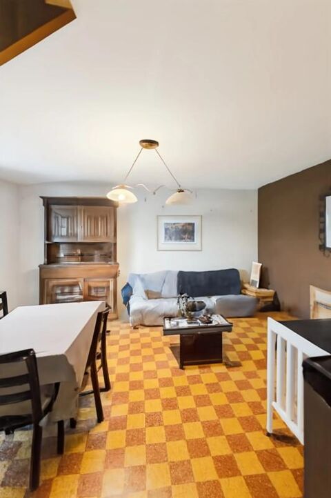   Maison familiale avec grand jardin � Montreuil-Bellay Maison - 6 pi�ce(s) - 120 m�