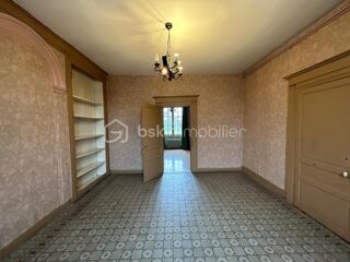  Propri�t�/ch�teau � vendre 11 pi�ces 210 m�