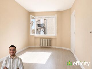  Immeuble à vendre 210 m²