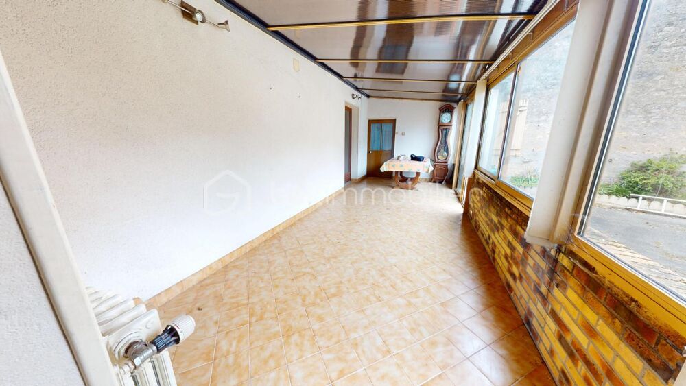 Maison de bourg de 100 m² à Sermaises