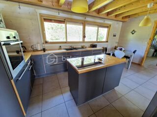  Chalet � vendre 7 pi�ces 218 m�