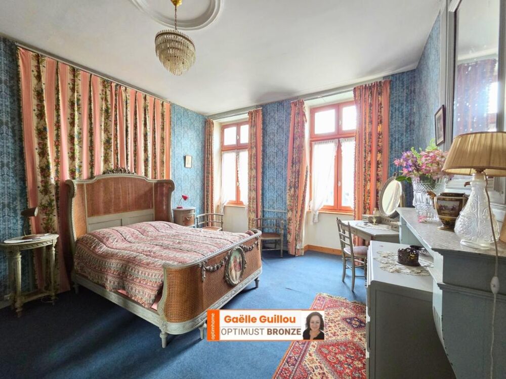 Appartement 7 pièces 116 m² · à Saint Pol de Leon · 116 m² · 118 000 €