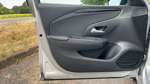 Corsa 1.2 Turbo 100 Elegance Business 2023 occasion 31340 Villemur Sur Tarn