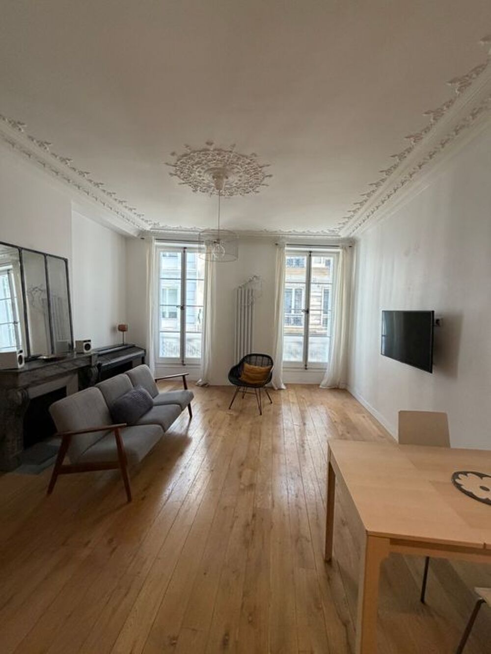 Location Appartement Appartement de 50m2 à louer sur Paris 08 Paris 8