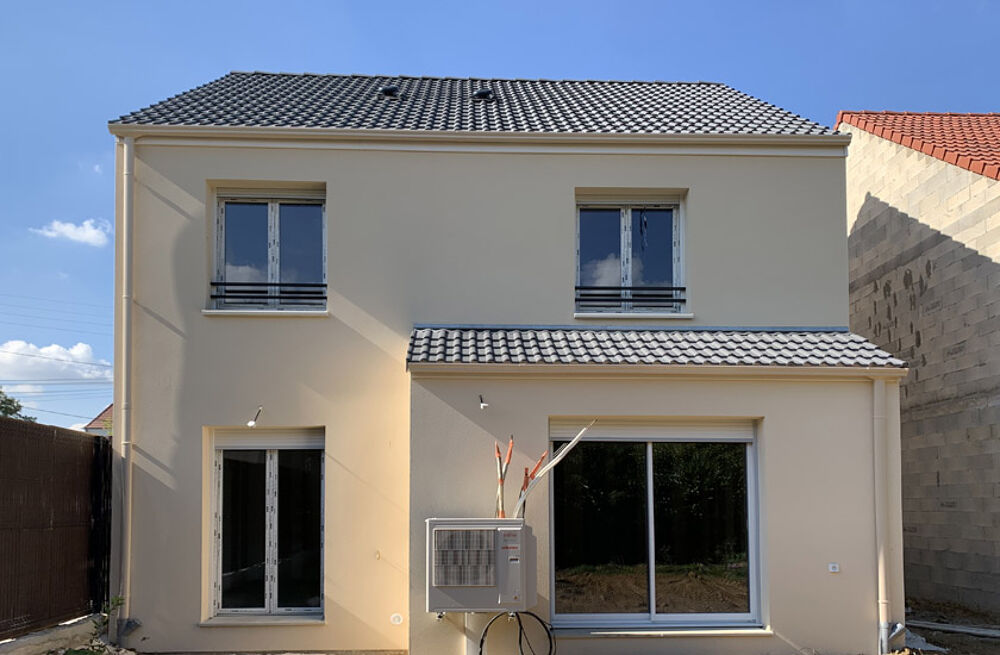 MAISON INDIVIDUELLE 93,37 m² à VERNEUIL SUR SEINE