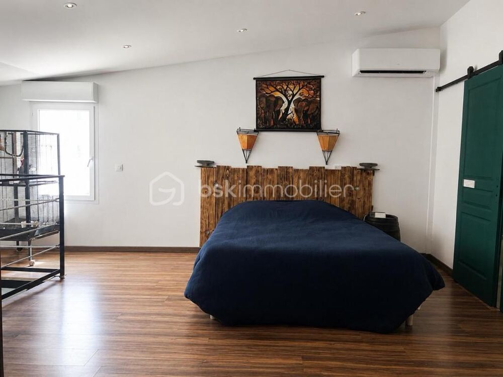 Vente Maison Ensemble immobilier composé d'une habitation R+1 de Type 3 de 138,60 m² habitables et d'un atelier de 121 m² Frontignan