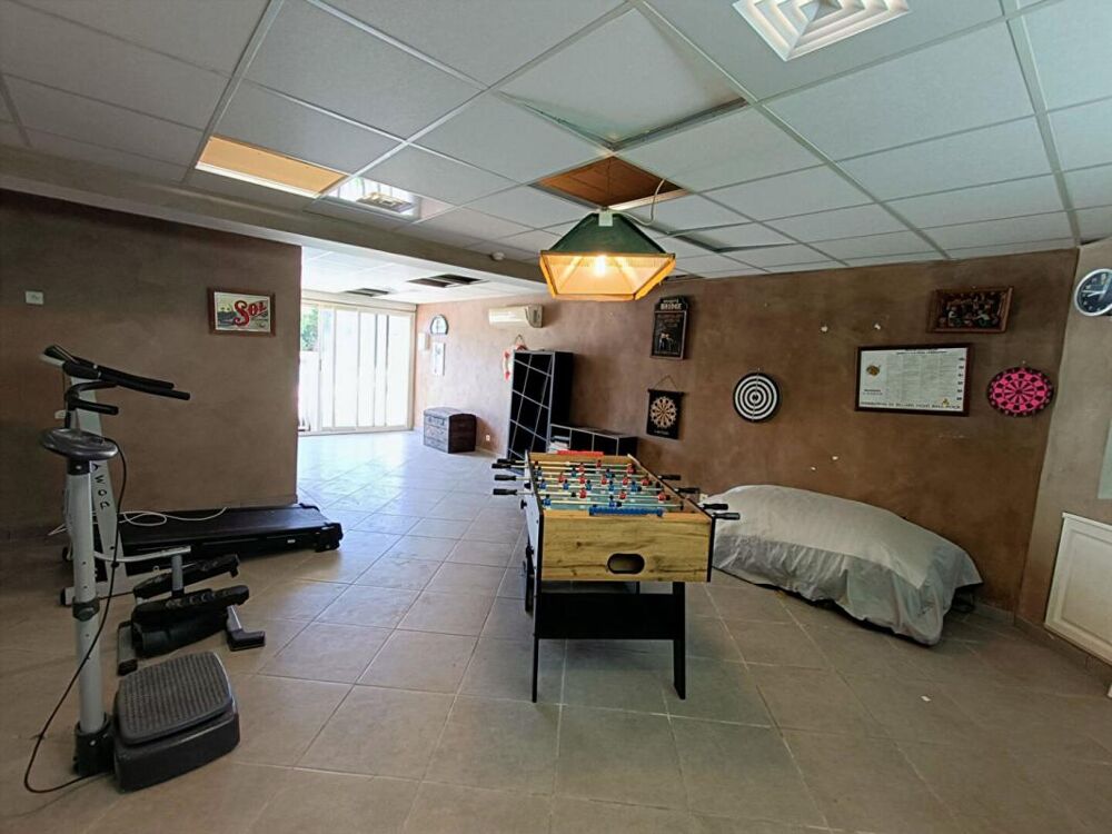  vendre  Maison Cuers (83390)