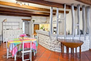  Maison  vendre 7 pices 215 m