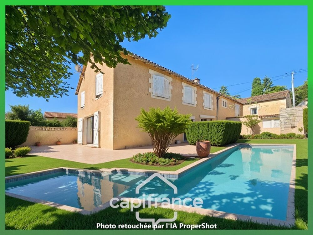 Vente Maison Maison 249 m², à vendre 8 pièces MIGNE AUXANCES (86), environnement et secteur de qualité Migne auxances