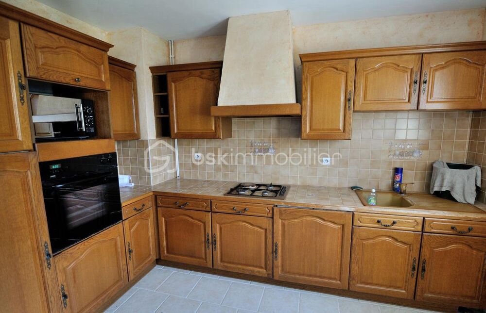 Norville : Maison familiale sur sous-sol : 4 chambres