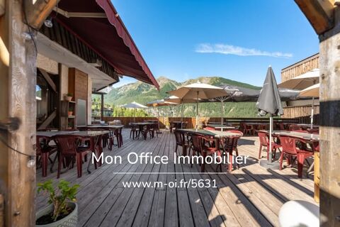 R&eacute;f&eacute;rence : 5631-MBE - Fond de commerce de Restauration - Centre Station 1650 - Terrasse 200m&sup2; 252000 05200 Les orres