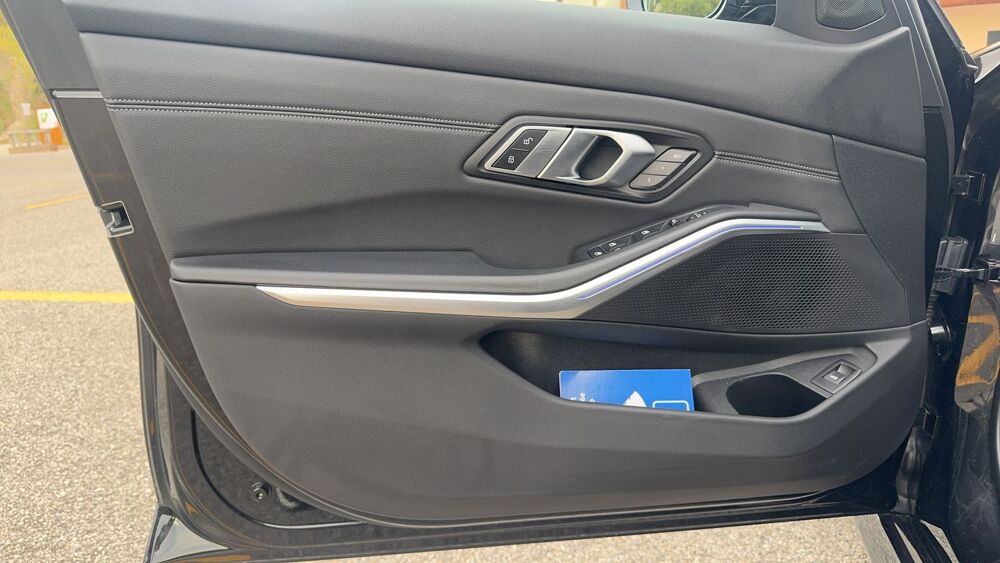 S&eacute;rie 3 Touring 3.0 374 Mild Hybrid xDrive BVA M Sport - Entretien c 2021 occasion 01170 Crozet