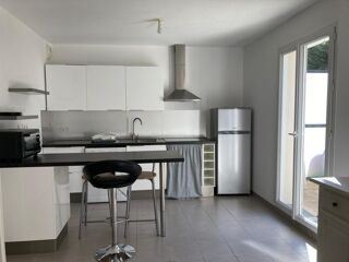  Appartement à louer 1 pièce 30 m²