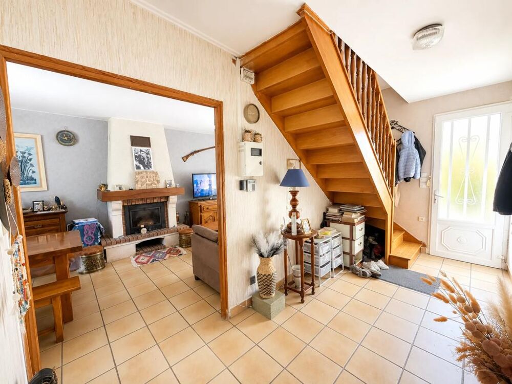 Maison familiale 5 pièces - 105 m²  Fort potentiel à rénover