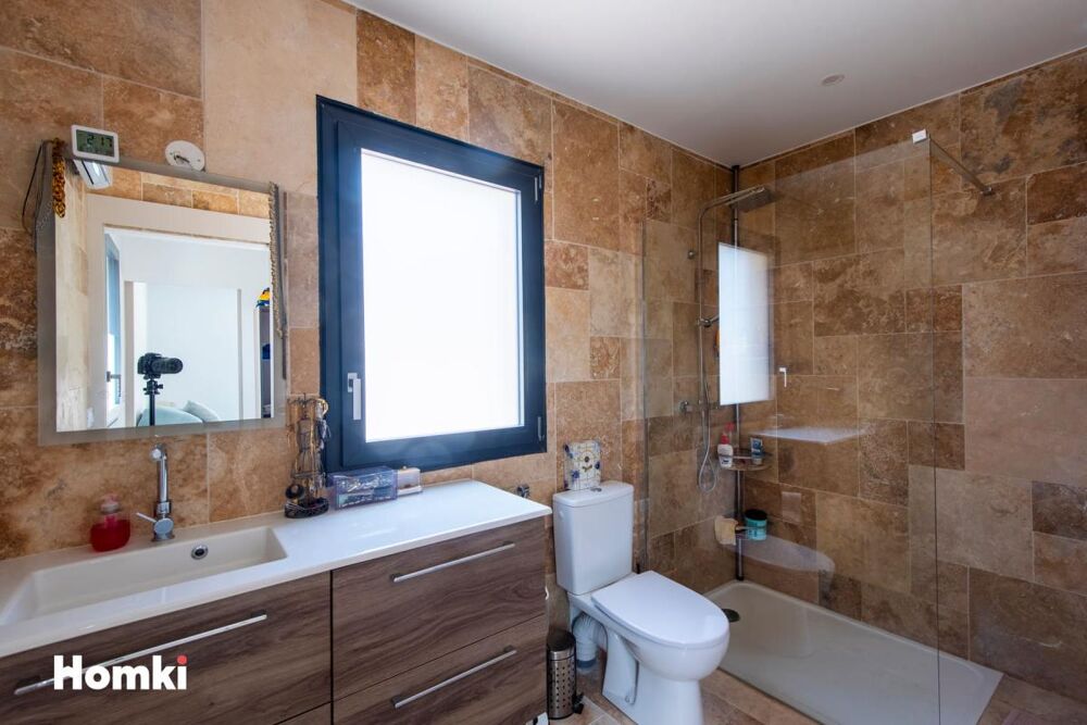 à vendre  Maison L'Isle-sur-la-Sorgue (84800)