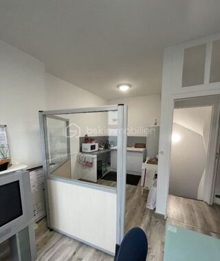  Immeuble � vendre 11 pi�ces 200 m�