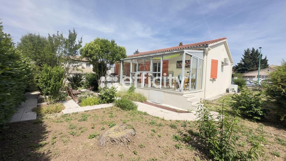 Maison 4 pièces 99 m² · à Les Tourrettes · 99 m² · 263 000 €