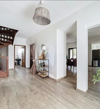  Maison � vendre 5 pi�ces 235 m�