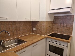  Appartement à louer 2 pièces 44 m²