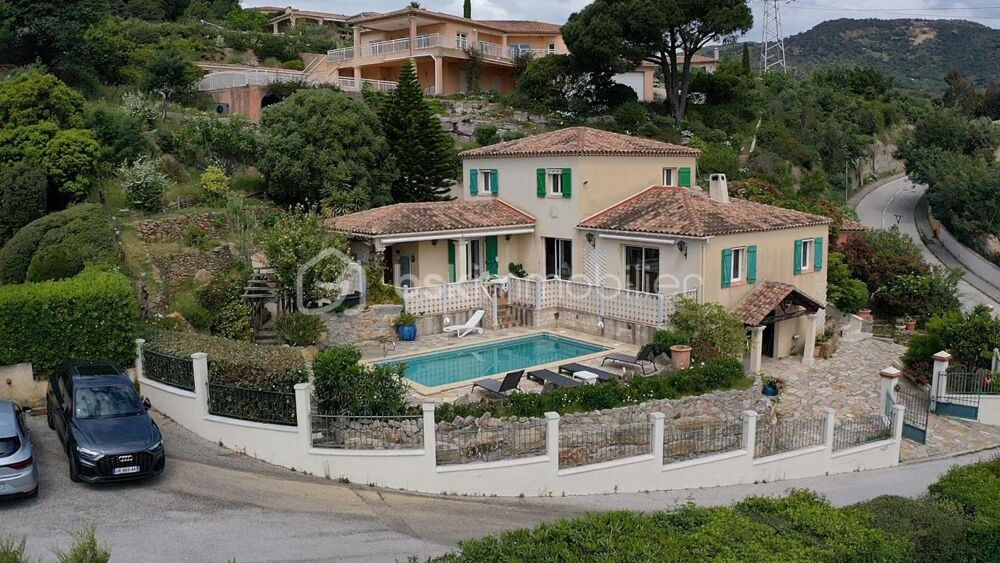  vendre  Villa Bormes-les-Mimosas (83230)