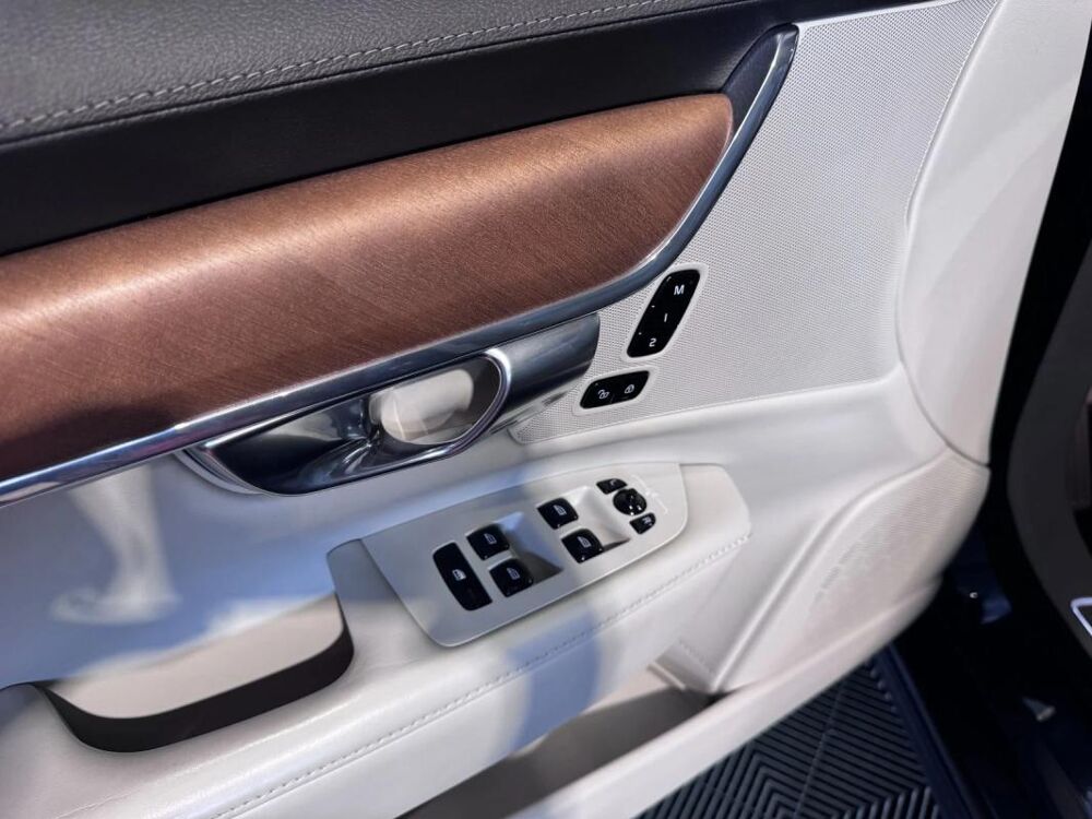 V90 T8 Twin Engine 303 + 87 ch Geartronic 8 Inscription 2019 occasion 77250 Moret Loing Et Orvanne