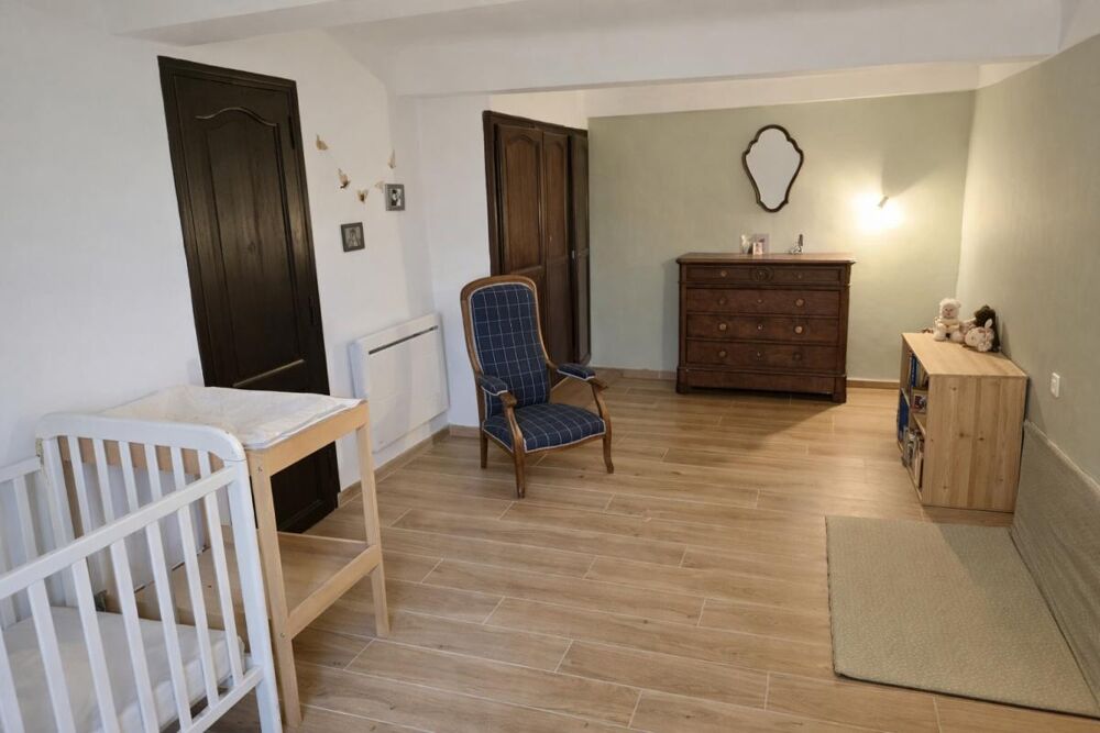 Maison de village avec jardin et studio indépendant
