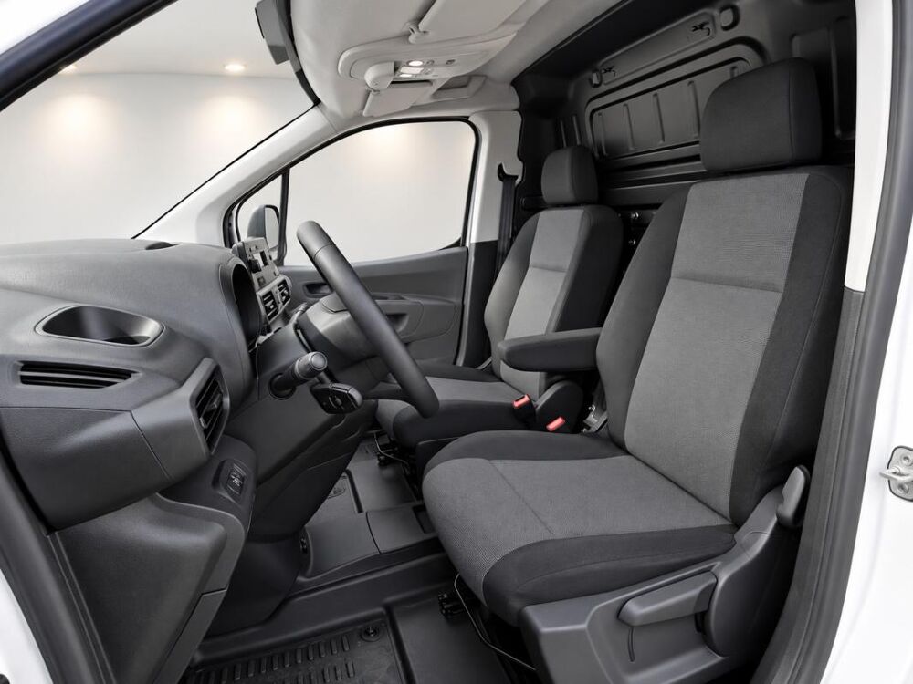 Berlingo 1&deg; Main / 1.5l B HDI 75cv Version Club CLIM/T&eacute;l/R&eacute;gul/Limit 2020 occasion 60430 Abbecourt