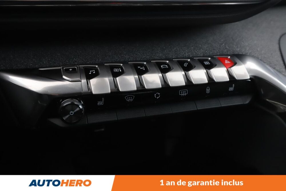 3008 1.6 Hybrid Allure Pack e-EAT8 225 ch 2022 occasion 92130 Issy-les-Moulineaux