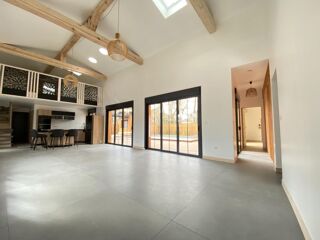  Maison � vendre 6 pi�ces 200 m�