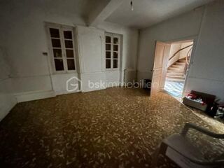  Maison à vendre 15 + pièces 598 m²