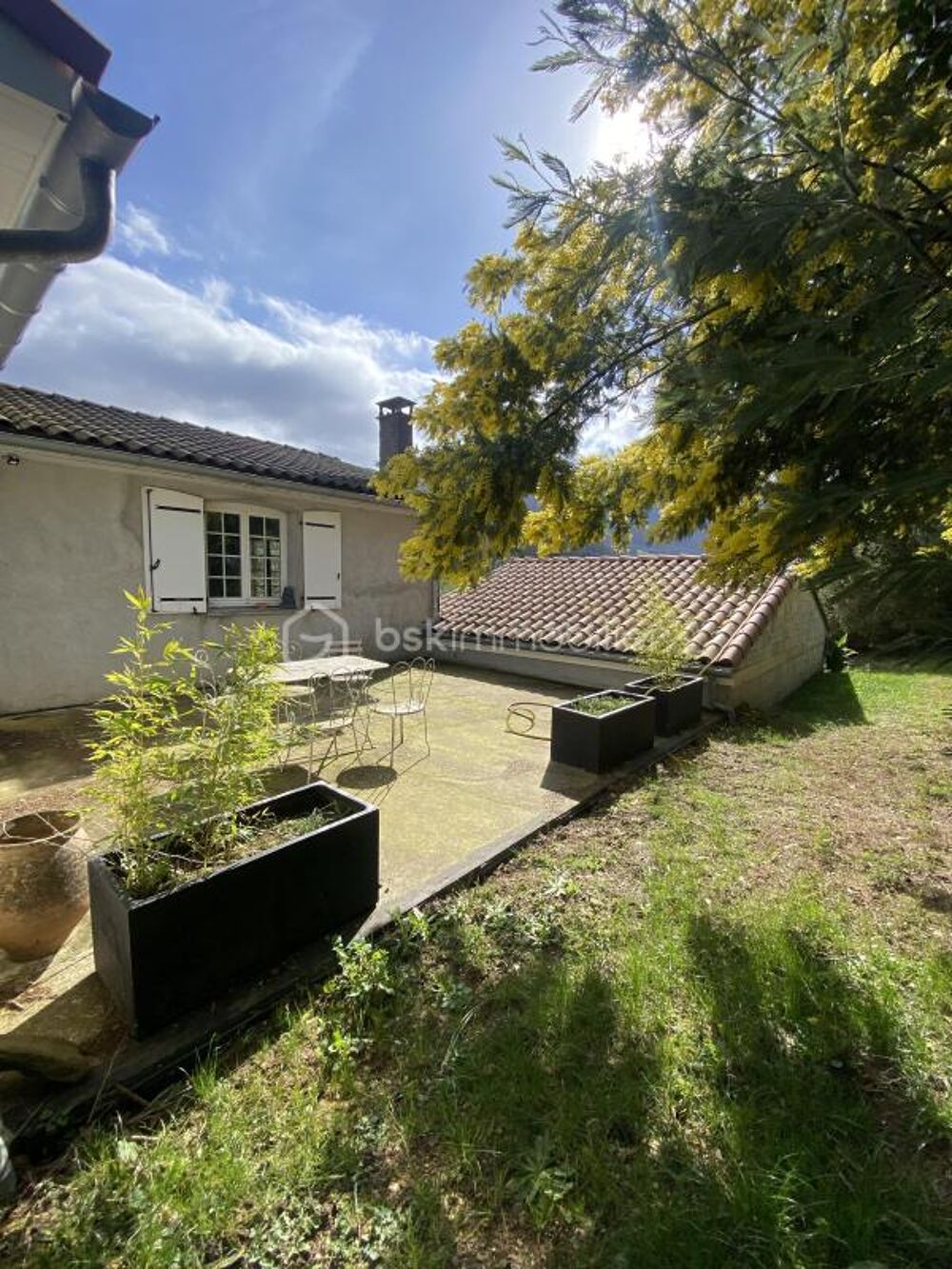 MAISON, 5 CHAMBRES, GRAND JARDIN ET ATELIER