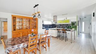  Maison à vendre 8 pièces 166 m²