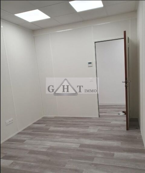   BUREAUX 