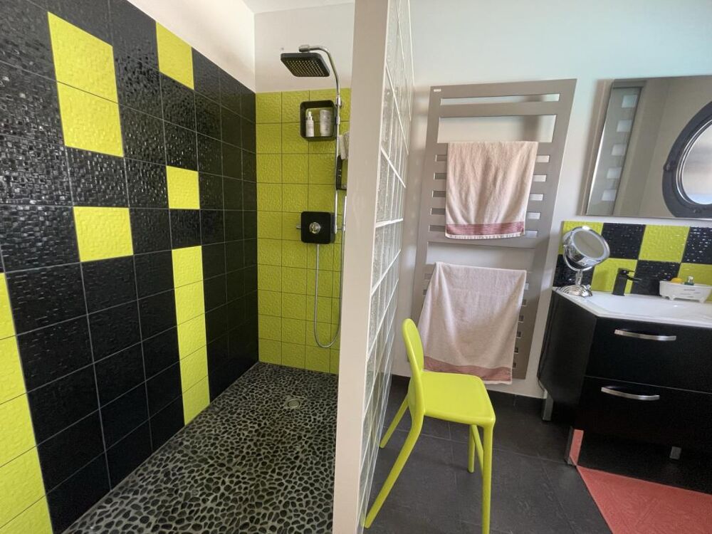 � vendre  Maison Saint-Laurent-de-la-Pr�e (17450)