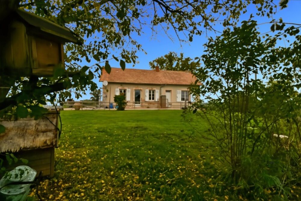 Vente Propriété/Château Propriete à vendre 4 pièces VALLON EN SULLY (03) Vallon en sully