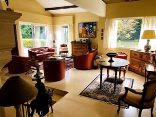  Maison � vendre 11 pi�ces 359 m�