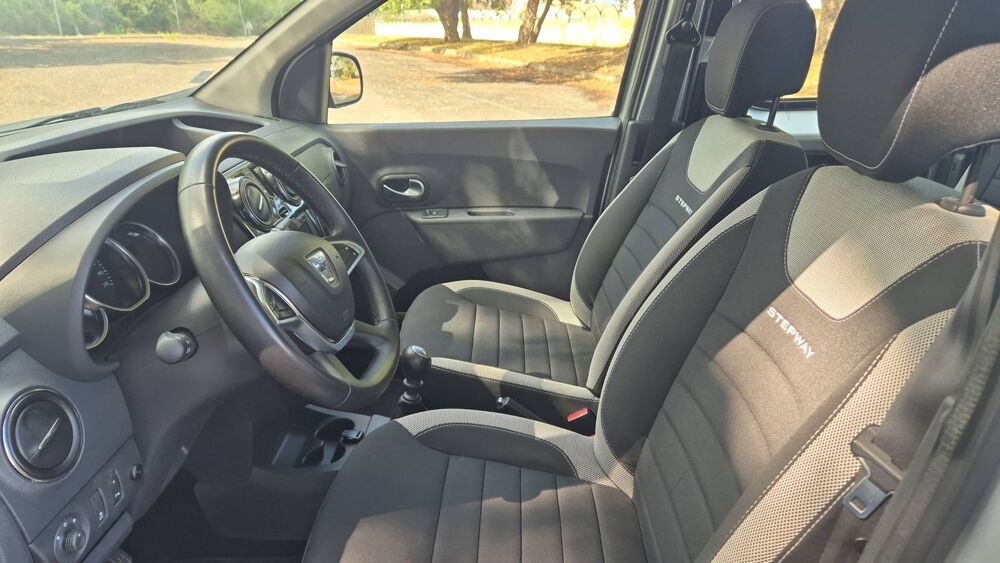 Dokker 1.3 TCe 130 Stepway - 5 places Entretien constructeur 2019 occasion 20290 Lucciana