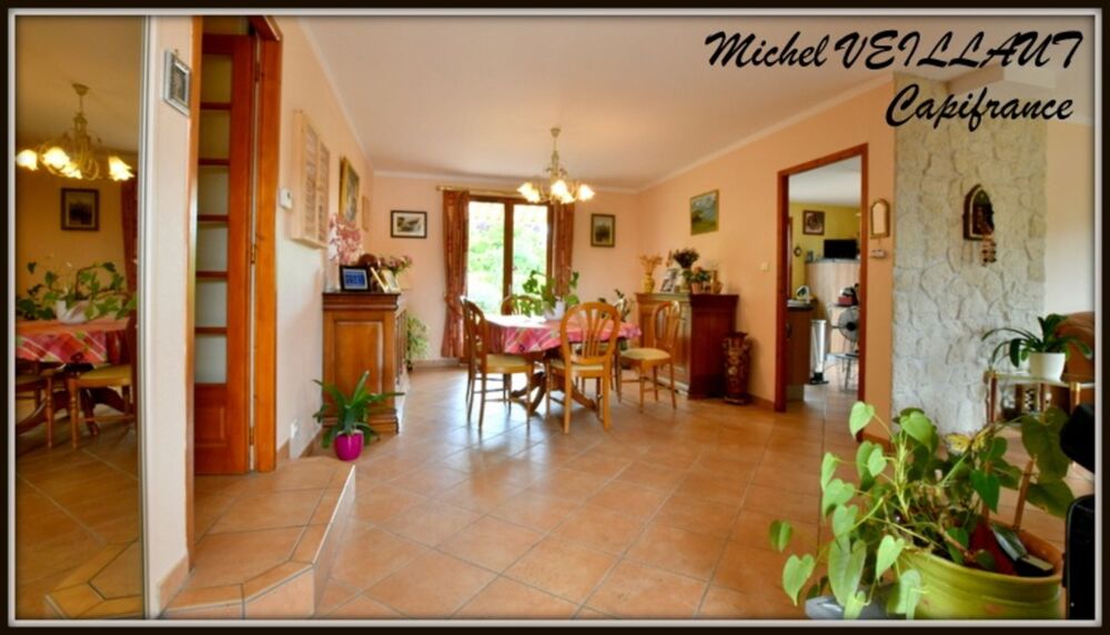 Vente Maison Maison à vendre plain-pied 5 pièces TOULON SUR ALLIER (03), 4 chambres, garage, terrain 1315 m² arboré Toulon sur allier