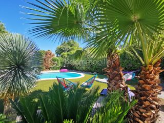  Villa � vendre 6 pi�ces 205 m�