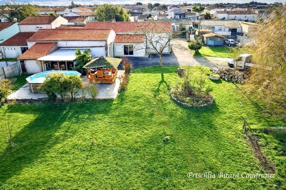 Proche Aigrefeuille d'Aunis, maison familiale avec grand jardin
