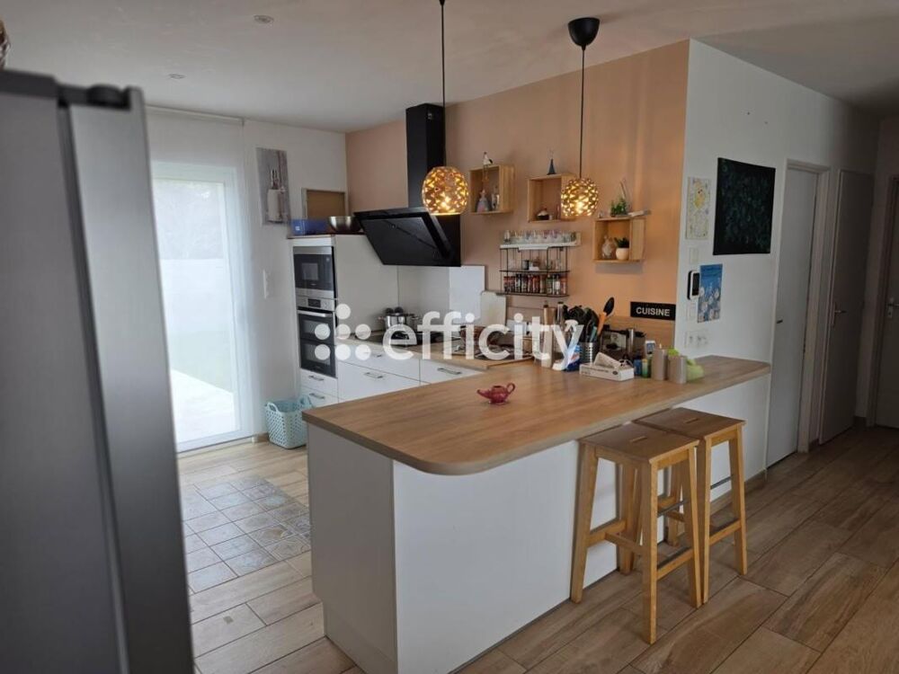 Vente Maison Pavillon Saint germain de lusignan