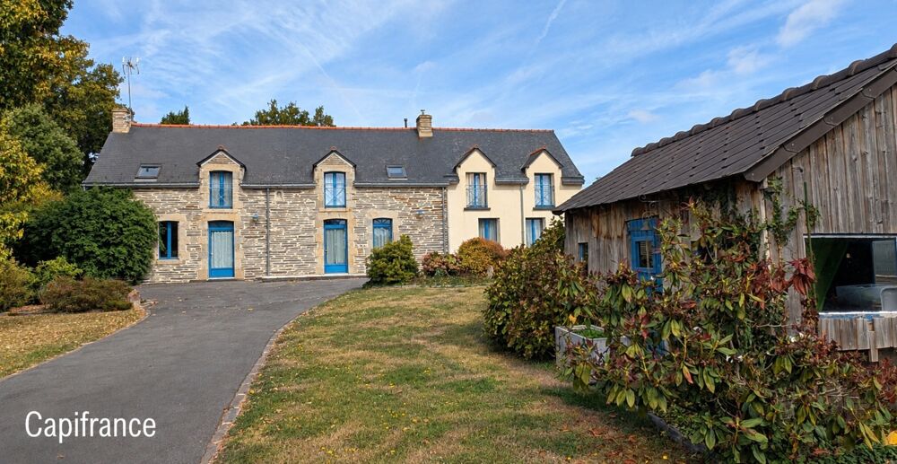 Vente Maison SAINT-JUST – LONGÈRE BRETONNE 240 M² – 5 CHAMBRES – TERRAIN 2 369 M² – GRANDES DÉPENDANCES Saint just