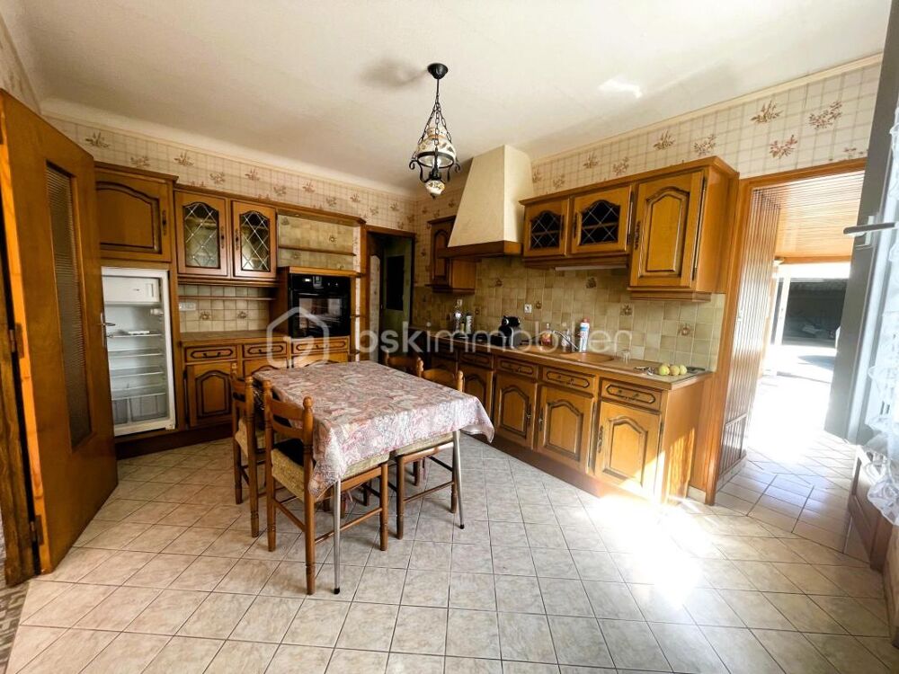 Vente Maison ? MAISON EN PIERRES EN BORD DE RANCE – 3/4 CHAMBRES – JARDIN – 2 GARAGES – GRENIER AMÉNAGEABLE Saint samson sur rance
