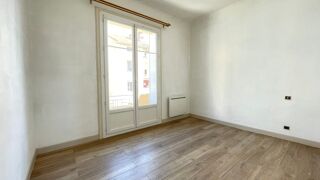  Appartement à louer 4 pièces 76 m²