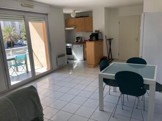  Appartement à louer 2 pièces 45 m²