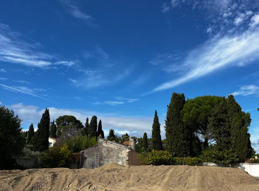 Vente Appartement Cap Brun Toulon T3 DUPLEX 677,07m2 et 2 garages Toulon